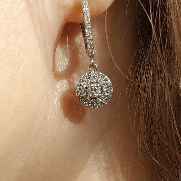 14K WHITE GOLD DIAMOND EARRINGS. - Picture 7 of 14